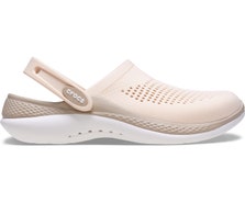 https://www.crocs.in/media/catalog/product/2/0/206708_0ww_alt100.jpg?optimize=medium&bg-color=255%2C255%2C255&fit=cover&height=185&width=120&auto=webp&format=pjpg